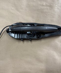 2015-2023 Ford Mustang RH Passenger Side Door Handle J7